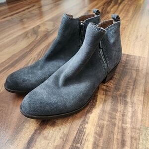 Lucky Brand bootie size 8.5